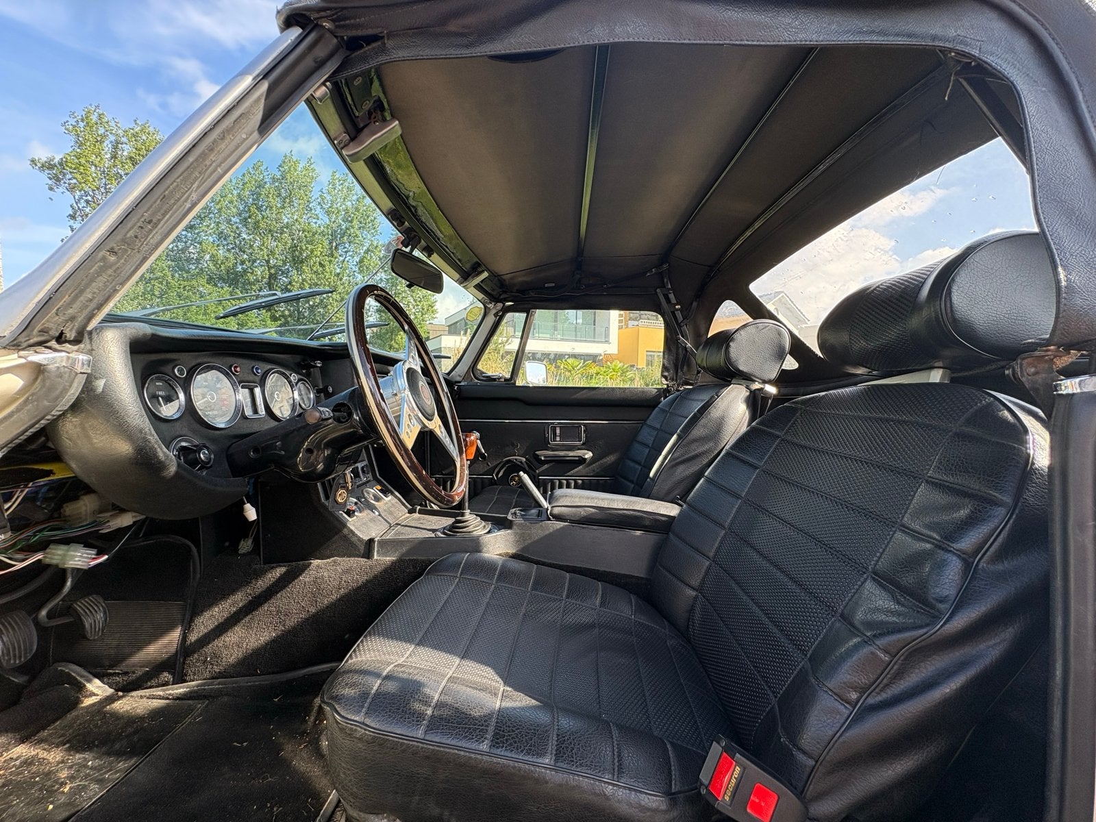 MG B 1.8 Tourner 1976 Geel, foto 4