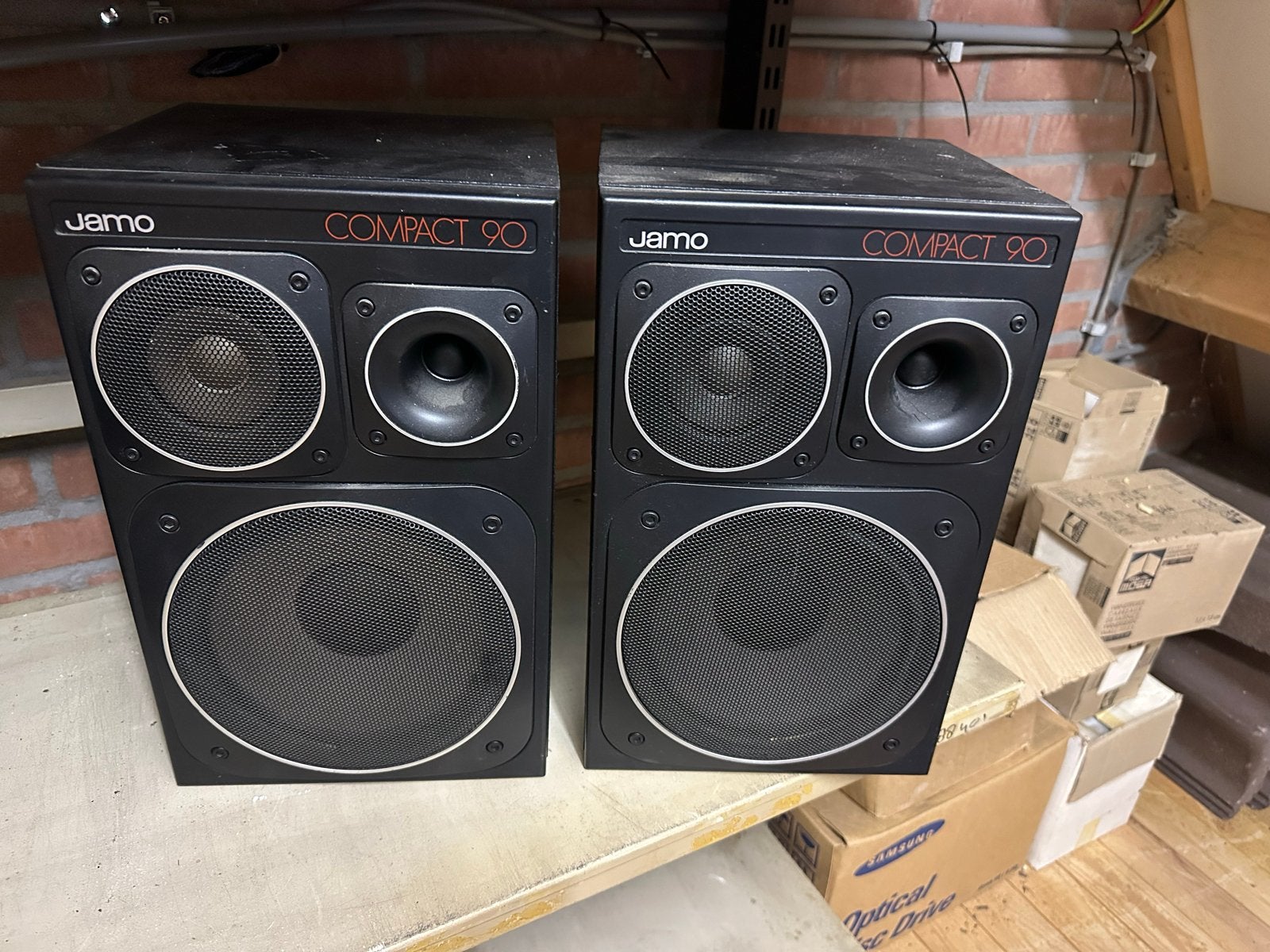 Jamo Compact 90 Stereo Speakers - Krachtig Geluid, Ophalen, Stereo speakers, Gebruikt, 60 tot 120 watt