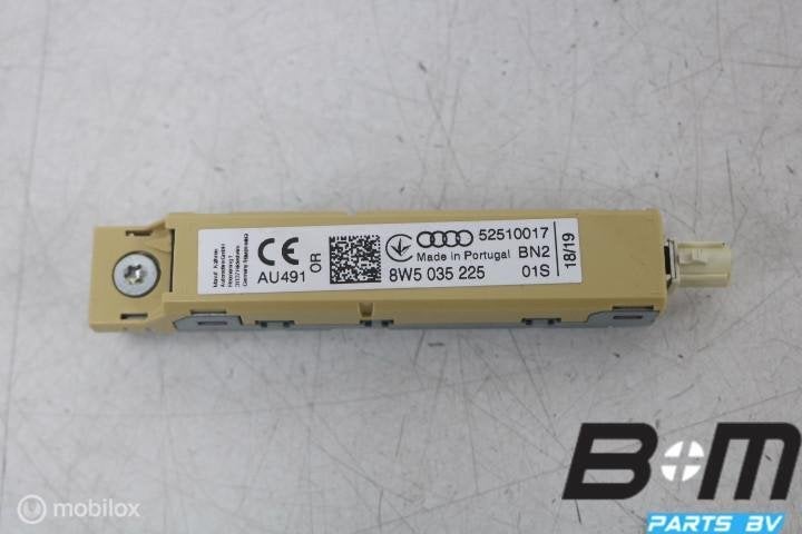 Antenneversterker rechtsboven Audi A4 8W 8W5035225, Gebruikt