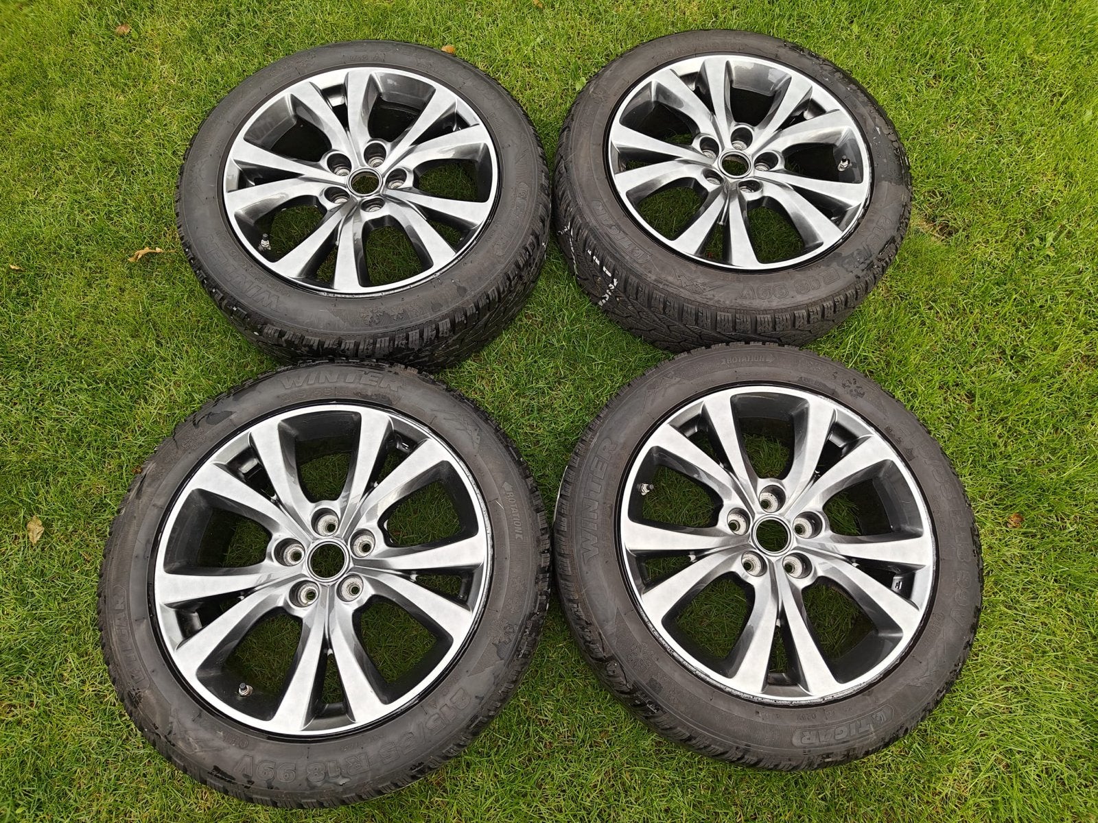 4 x Tigar winterbanden 215/55 R18  op orig. mazda velgen., Ophalen, 18 inch, Gebruikt, 255 mm