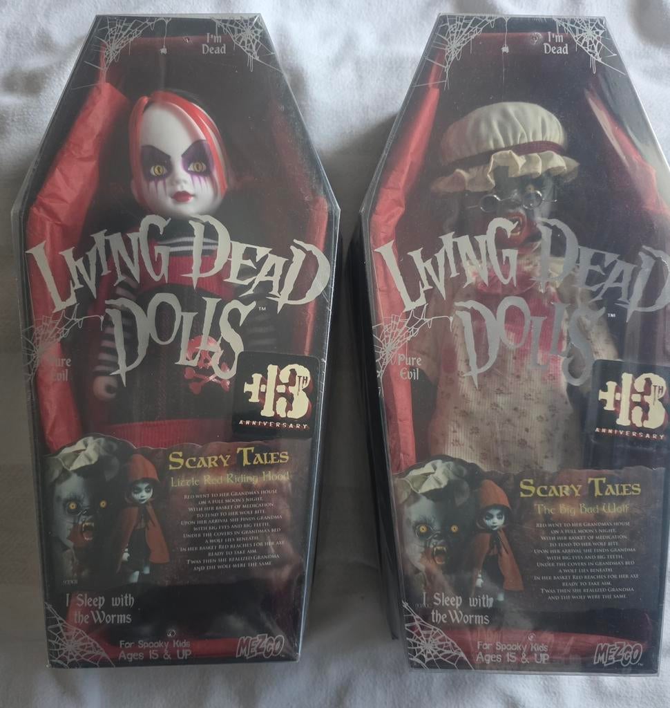 Living dead dolls..Roodkapje en de Wolf, Ophalen of Verzenden, Nieuw, Pop