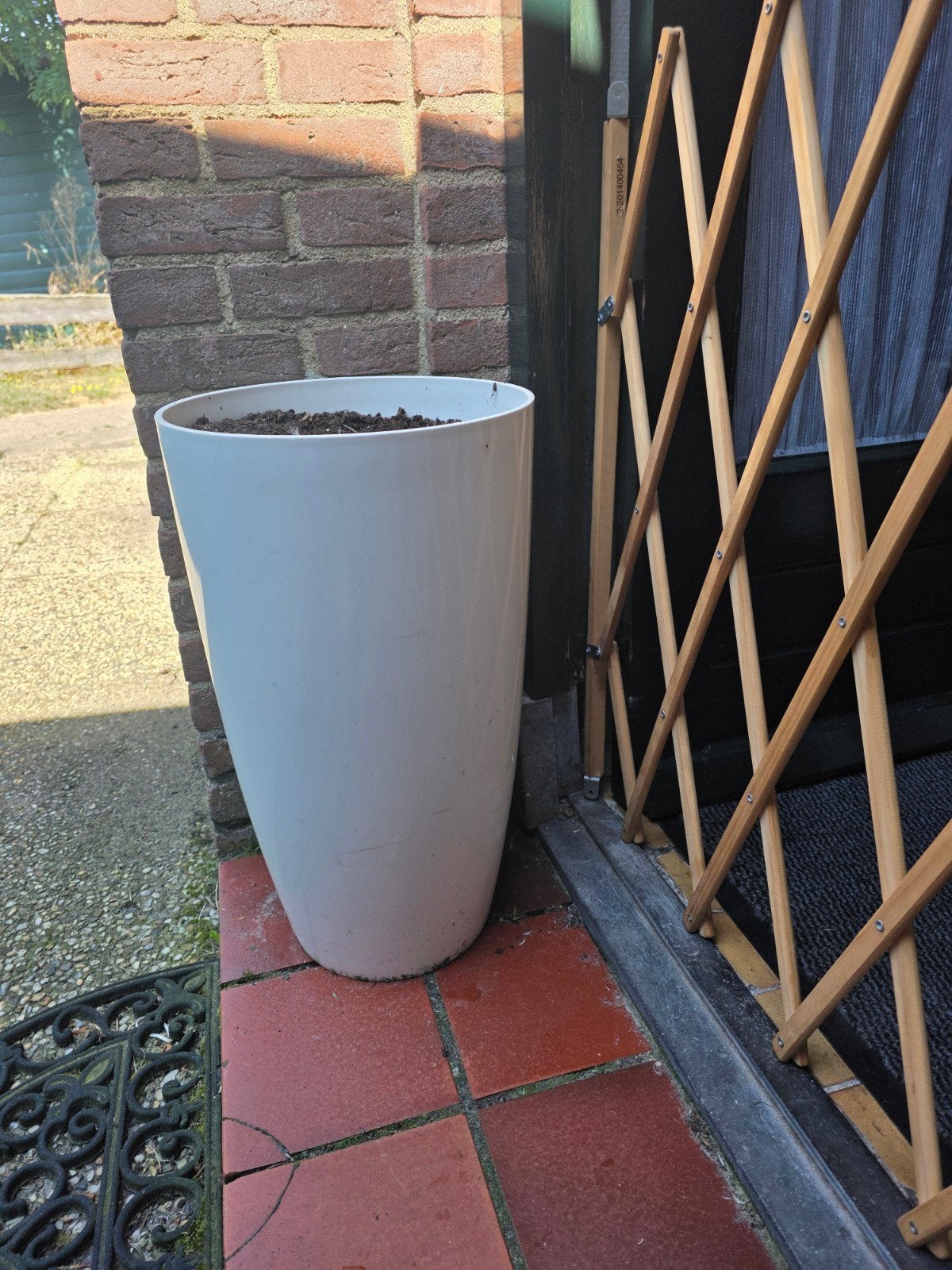 Elho plantenpot, ca. 80 cm hoog, 40 cm diameter (boven), Kunststof, Gebruikt, Rond, Balkon