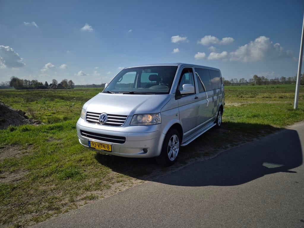 T5 2.5 tdi lang Dubbele cabine leer, Auto's, Bestelauto's, Particulier, ABS, Airbags, Airconditioning, Alarm, Bi-Xenon koplampen