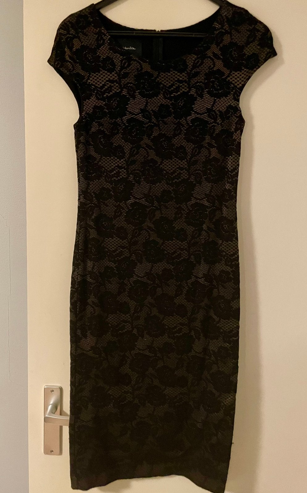 Zwarte jurk Vanilia, maat M, Kleding | Dames, Maat 38/40 (M), Zwart, Ophalen of Verzenden, Zo goed als nieuw