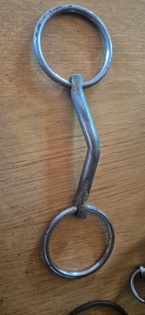 Fager ongebroken bit met tongboog 10,5 cm, Dieren en Toebehoren, Paarden en Pony's | Hoofdstellen en Tuigage, Ophalen of Verzenden