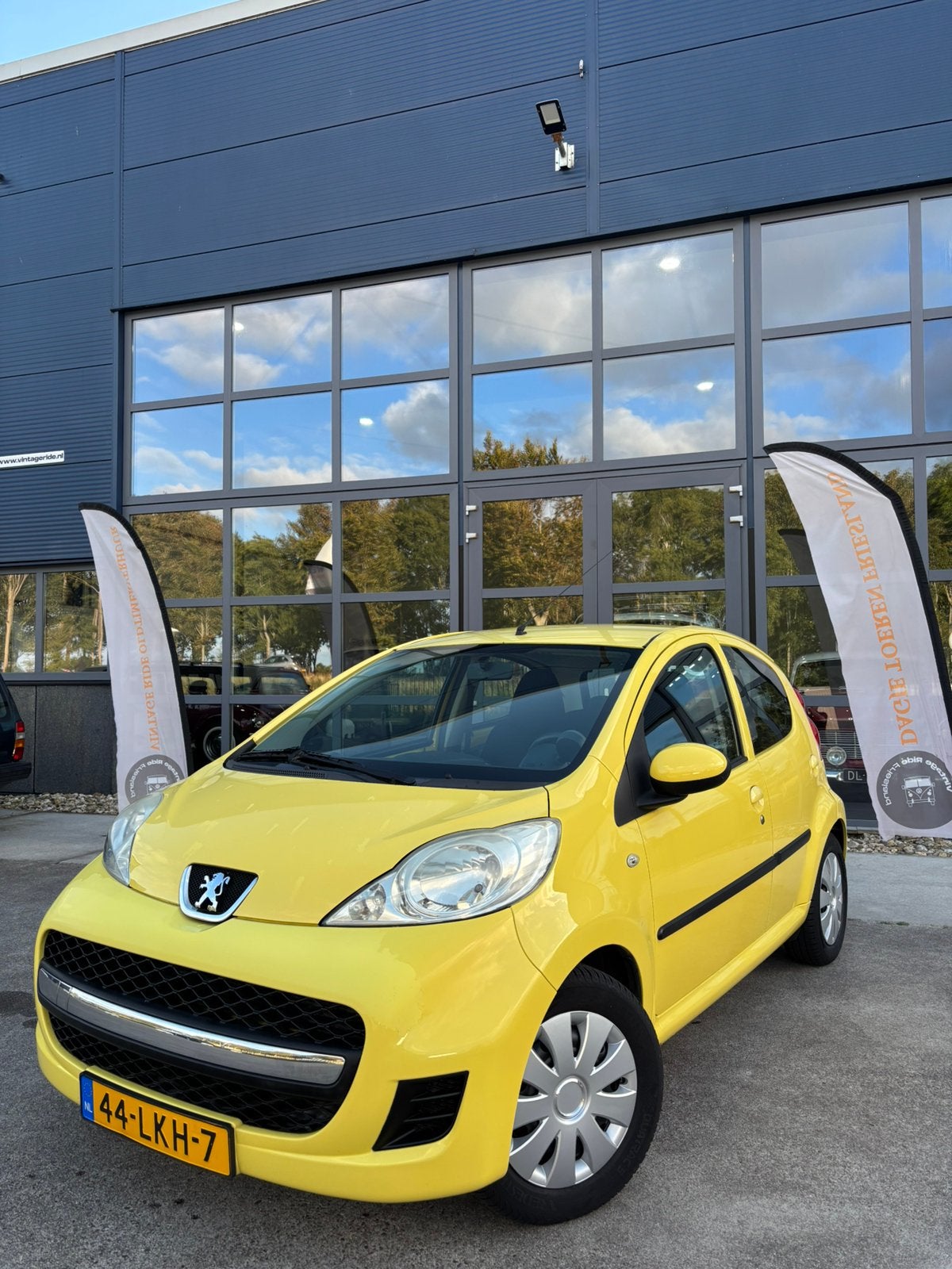 Nette Peugeot 107 1.0 2010 NAP/APK, Voorwielaandrijving, 4 stoelen, 68 pk, Bedrijf