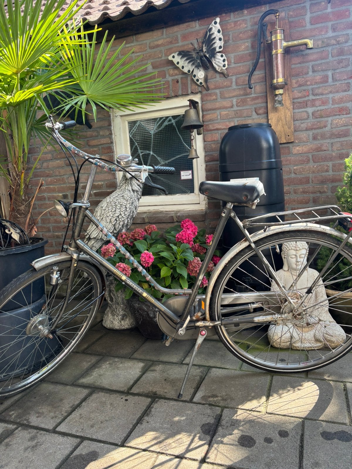 Gazelle damesfiets, Ophalen