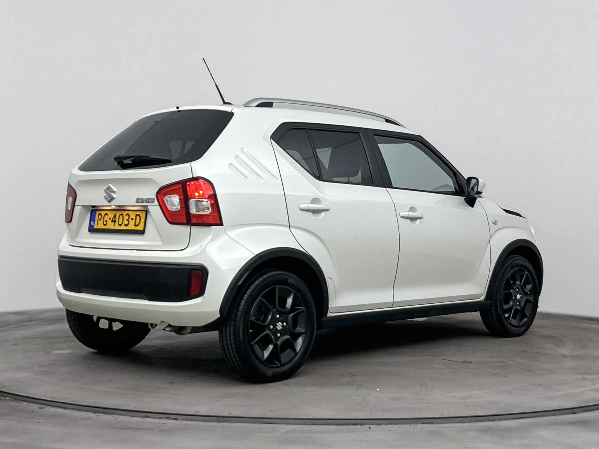 Suzuki Ignis 1.2 Select Automaat Stoelverwarming | Lichtmeta, Auto's, Suzuki, 12 maanden, Stof, Gebruikt, 4 cilinders
