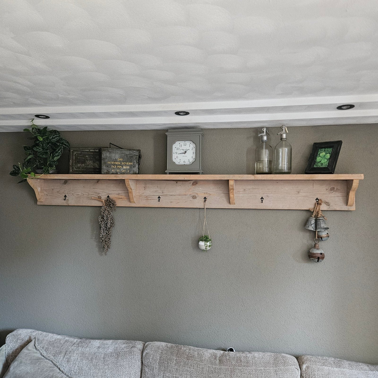 Rustieke houten wandplank met haken, Ophalen, Nieuw