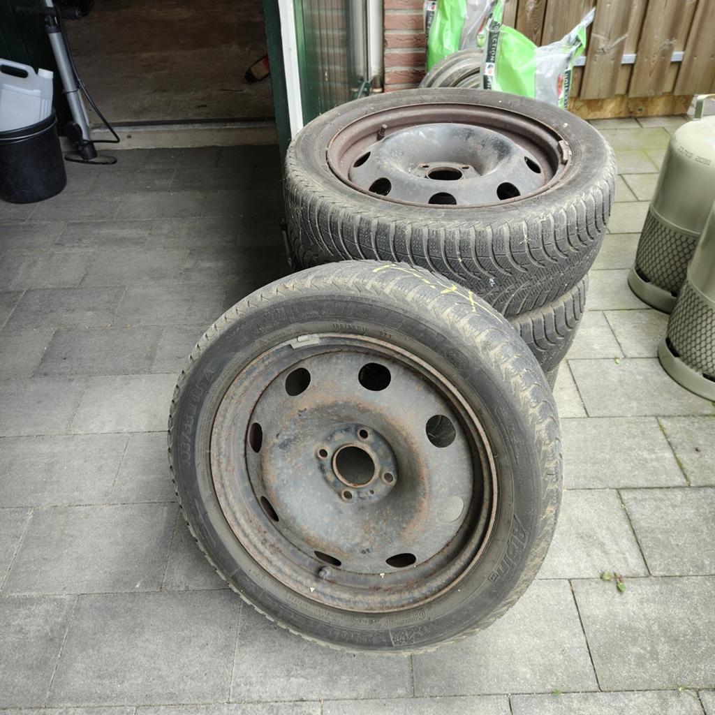 4x Peugeot 16 inch velgen voor winterbanden, Auto-onderdelen, Banden en Velgen, Gebruikt, Velg(en), 16 inch, Personenwagen