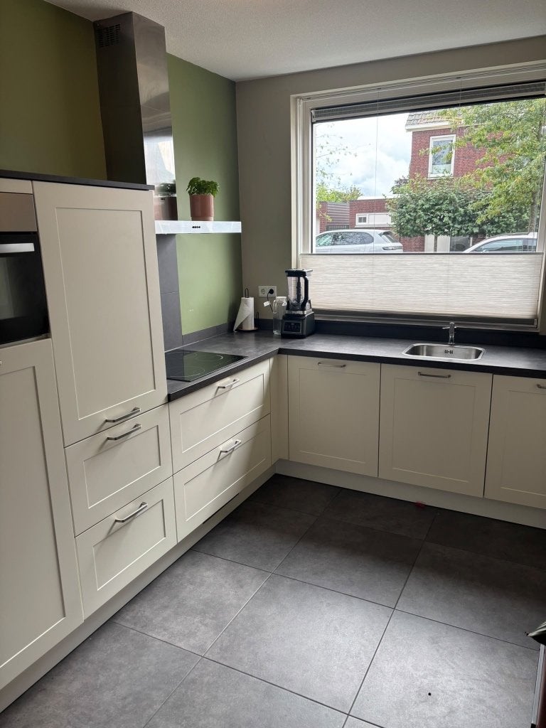 Complete keuken incl. apparatuur (zelf demonteren), Huis en Inrichting, Ophalen, Gebruikt, Wit, Hoekkeuken