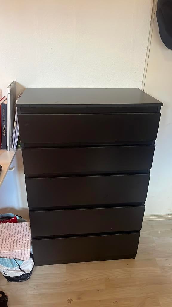 Malm ladekast zwart bruin 5 lades, Ophalen, 50 tot 100 cm, Zo goed als nieuw, 3 of 4 laden