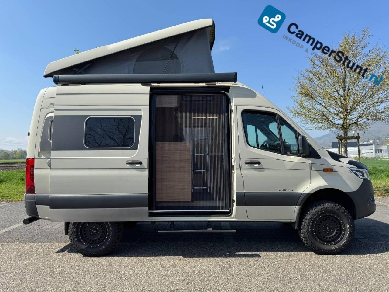 Hymer Grand Canyon S 4x4, Caravans en Kamperen, Caravans, Bedrijf, tot en met 4, 2000 kg en meer, Standaardzit, Hymer, Hefbed
