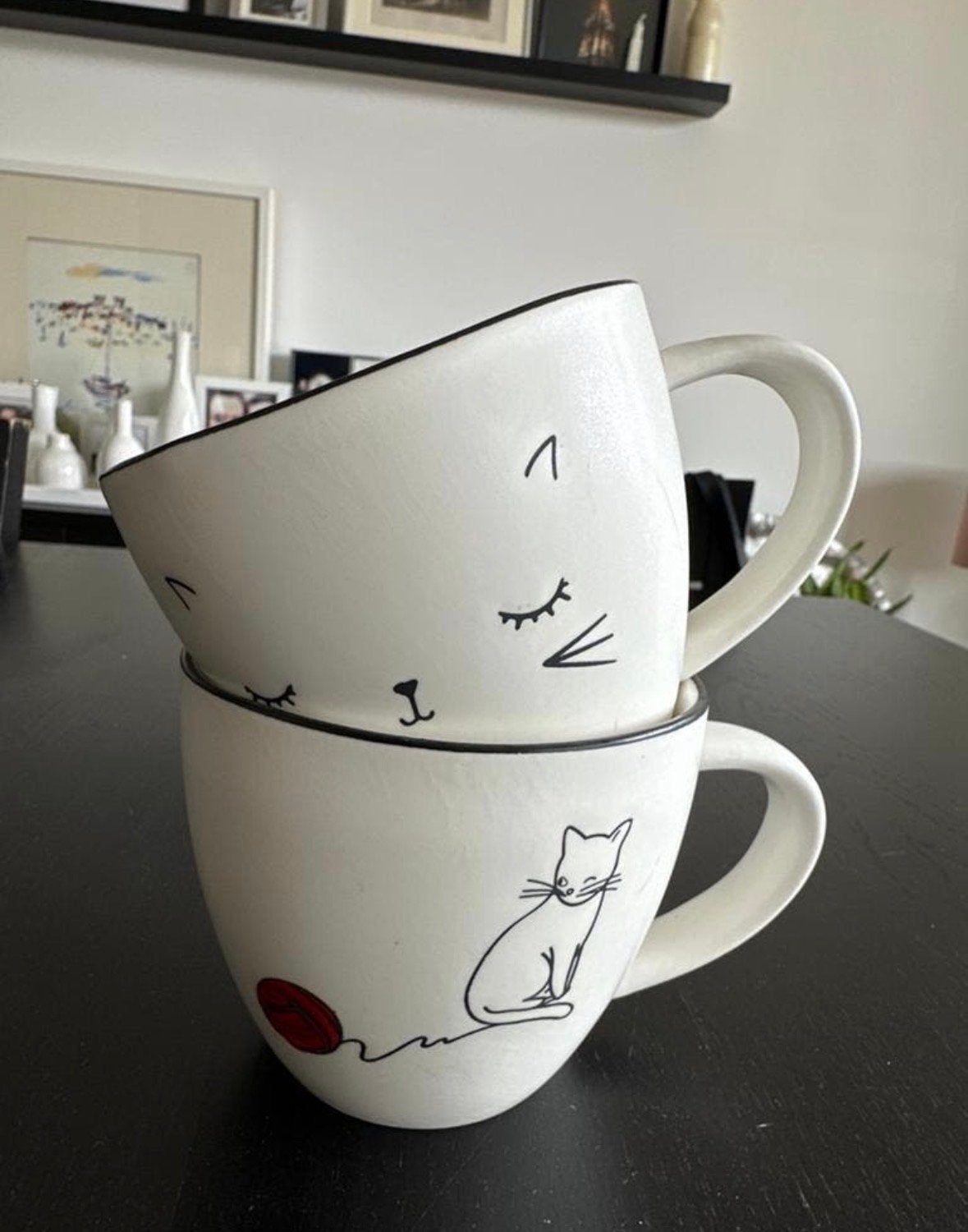 Twee witte thee mokken met kattenprint, Huis en Inrichting, Ophalen of Verzenden, Zo goed als nieuw, Mok