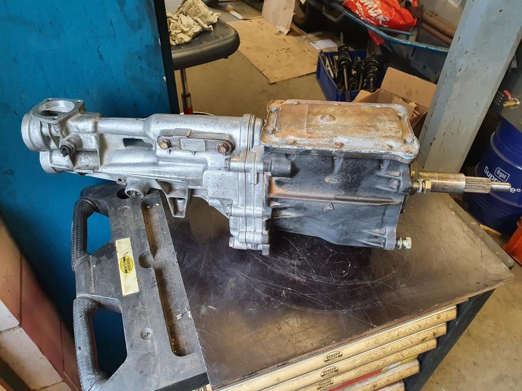Ford T9 P100 versnellingsbak nieuwe keerringen KORTE PRISE, Ophalen, Gebruikt, MG