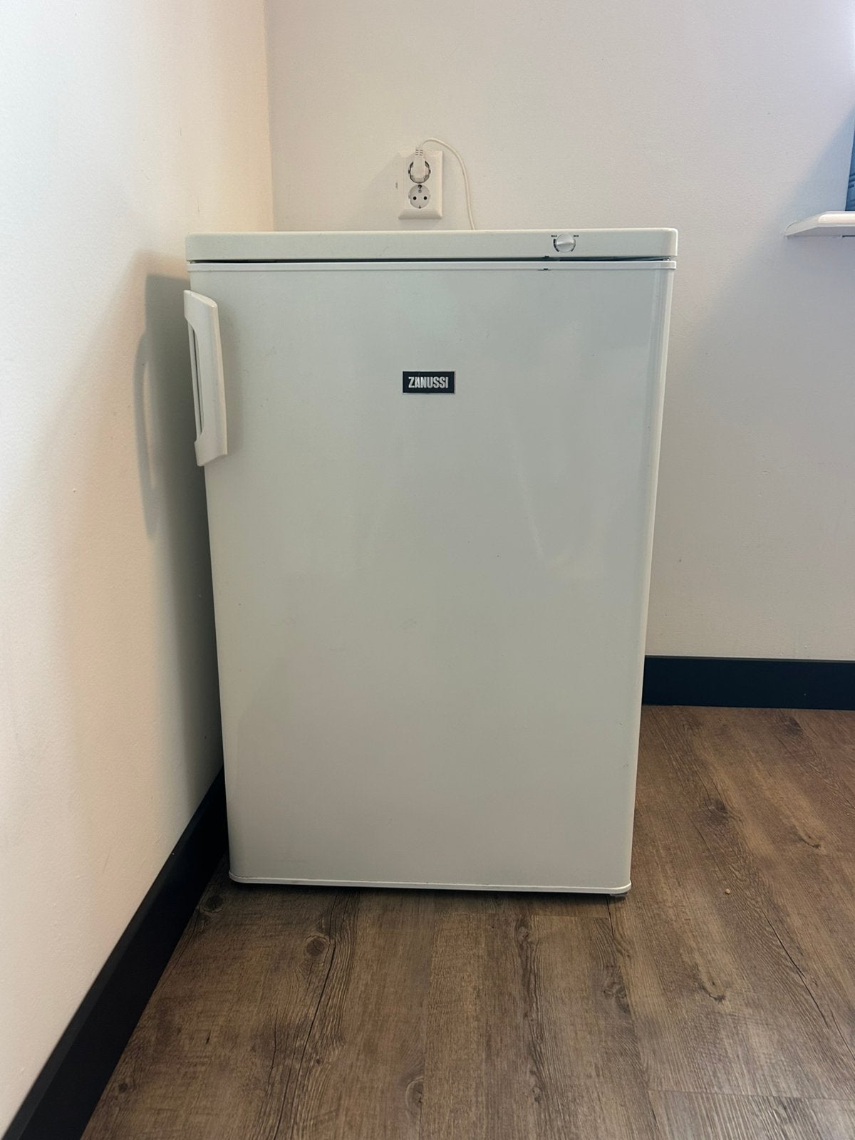 Zanussi vriezer, Ophalen, Zo goed als nieuw, Minder dan 60 cm, Minder dan 85 cm