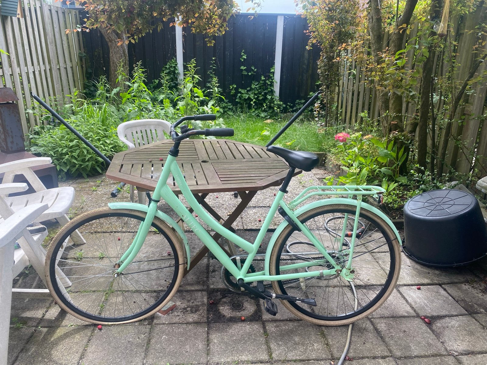 Altec fiets met lekke voorband, Ophalen, Gebruikt, Overige merken