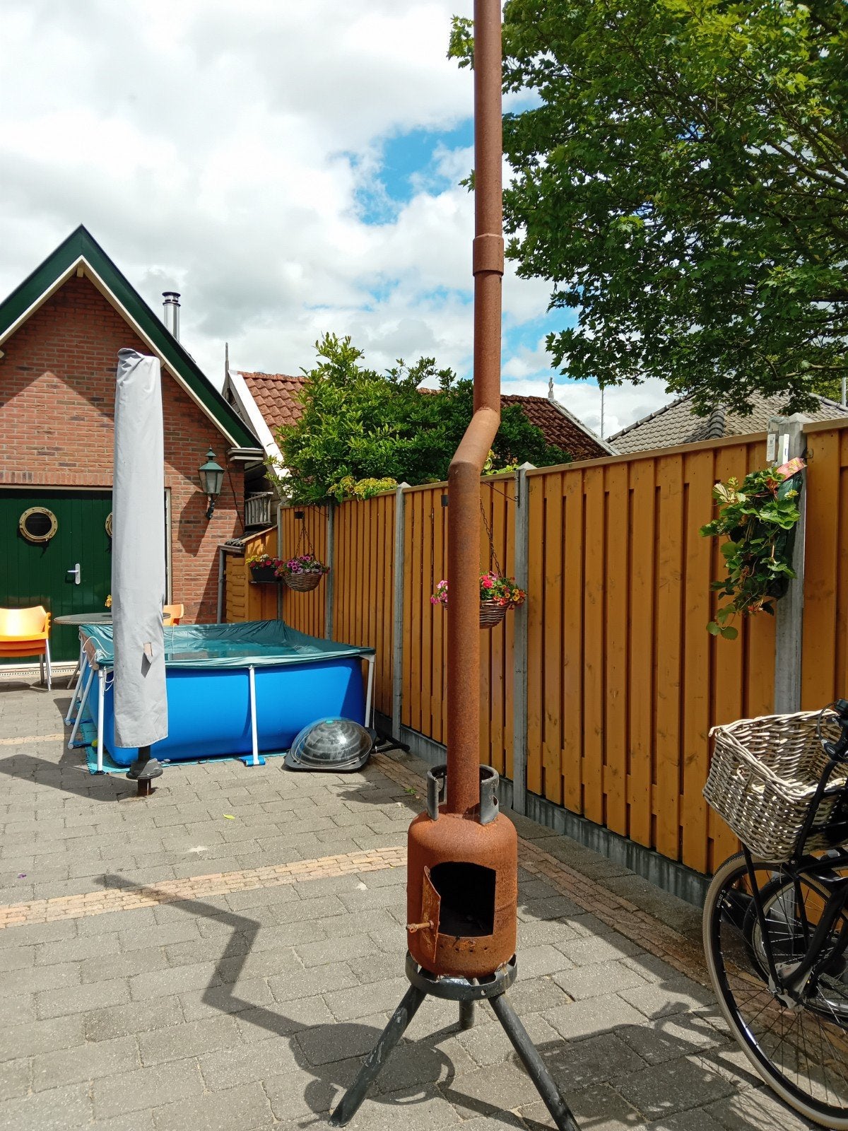 Roestige tuinkachel van gasfles, 3 meter hoog, Tuin en Terras, Ophalen
