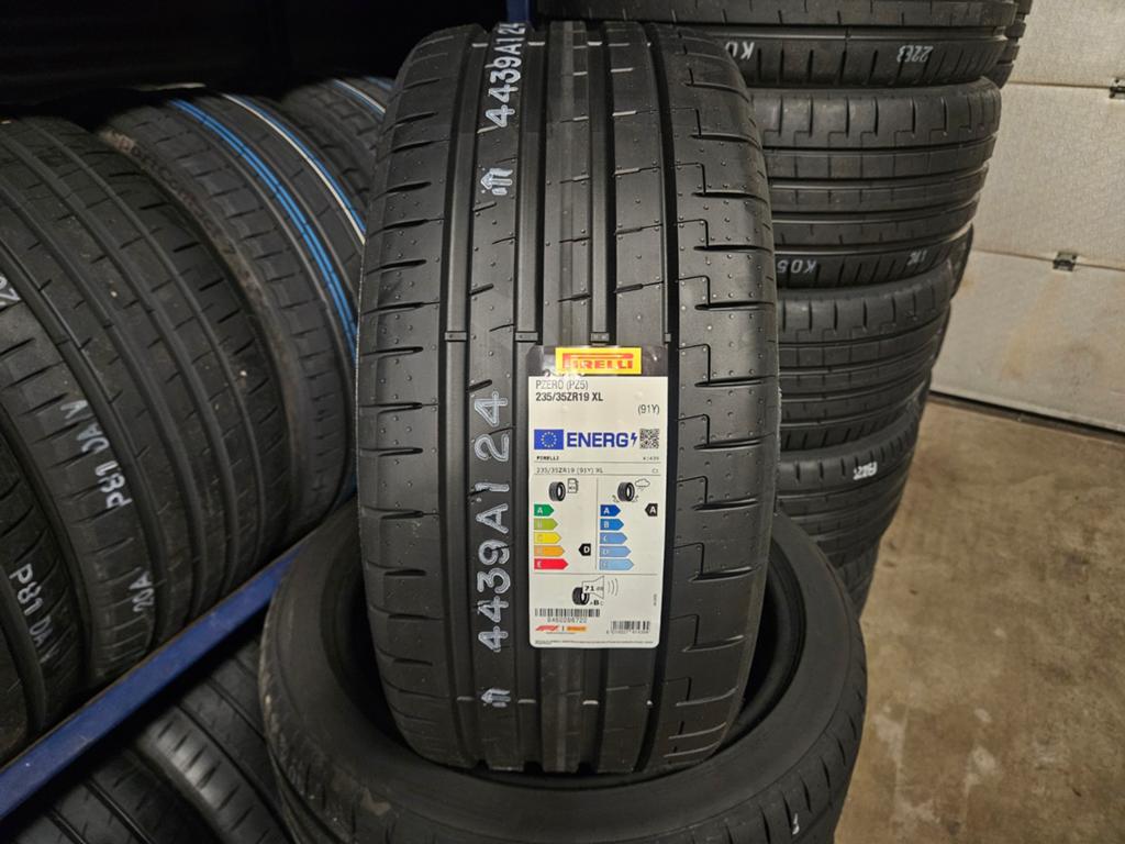 4x Nieuwe zomerbanden 235 35 19 Pirelli PZ5, 19 inch, Nieuw, Ophalen of Verzenden, 235 mm