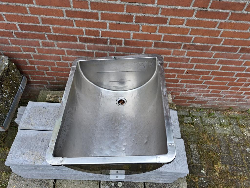 Diverse RVS wasbakken en spoelbakken - Gebruikt, Ophalen of Verzenden, Gebruikt, Rvs, Wastafel