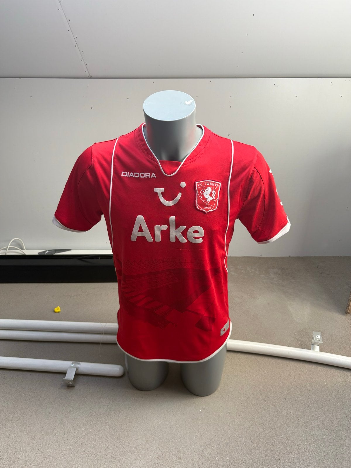 FC Twente Voetbalshirt - Rood Diadora Thuisshirt, Sport en Fitness, Maat S, Ophalen of Verzenden, Gebruikt, Shirt