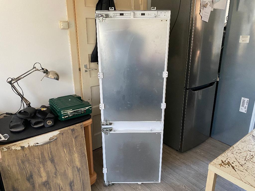 BOSCH inbouw koelkast ,, hoogte : 157 cm ......, Witgoed en Apparatuur, Koelkasten en IJskasten, Ophalen, 120 tot 140 cm, 200 liter of meer