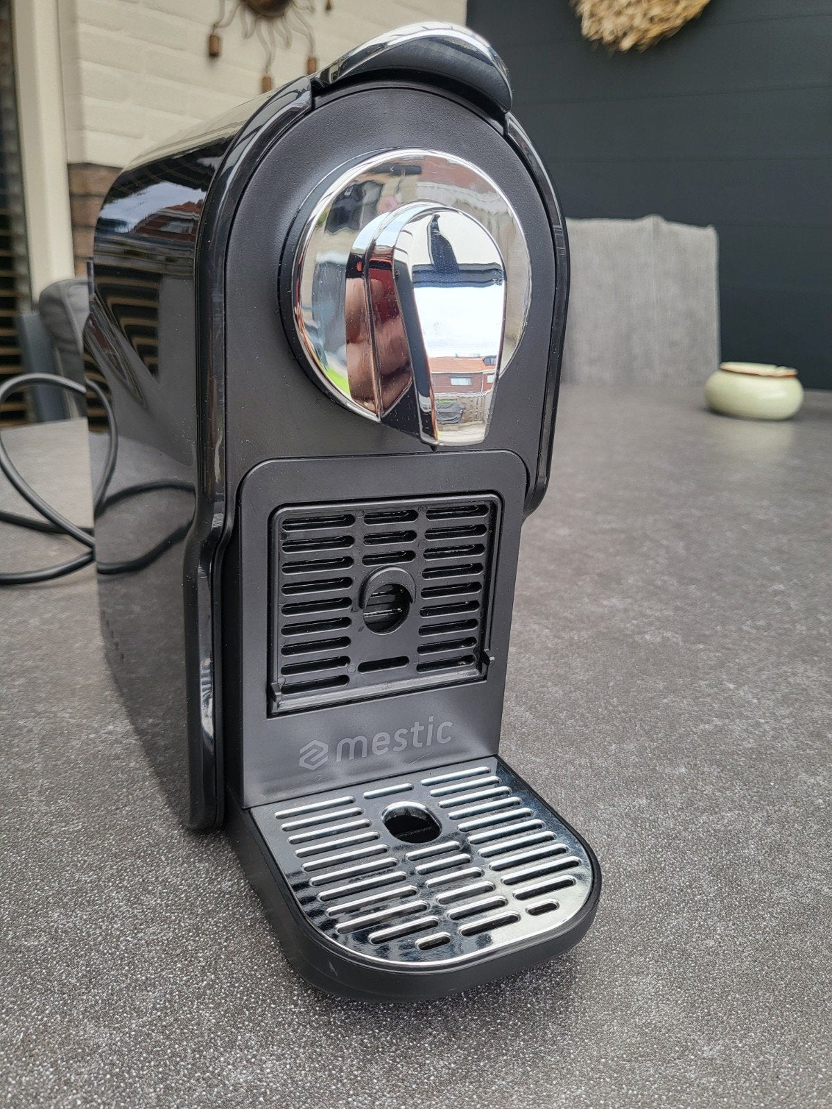 Mestic Nespresso apparaat voor camper/caravan - ZGAN, Ophalen, Koffiepads en cups, Espresso apparaat, Zo goed als nieuw