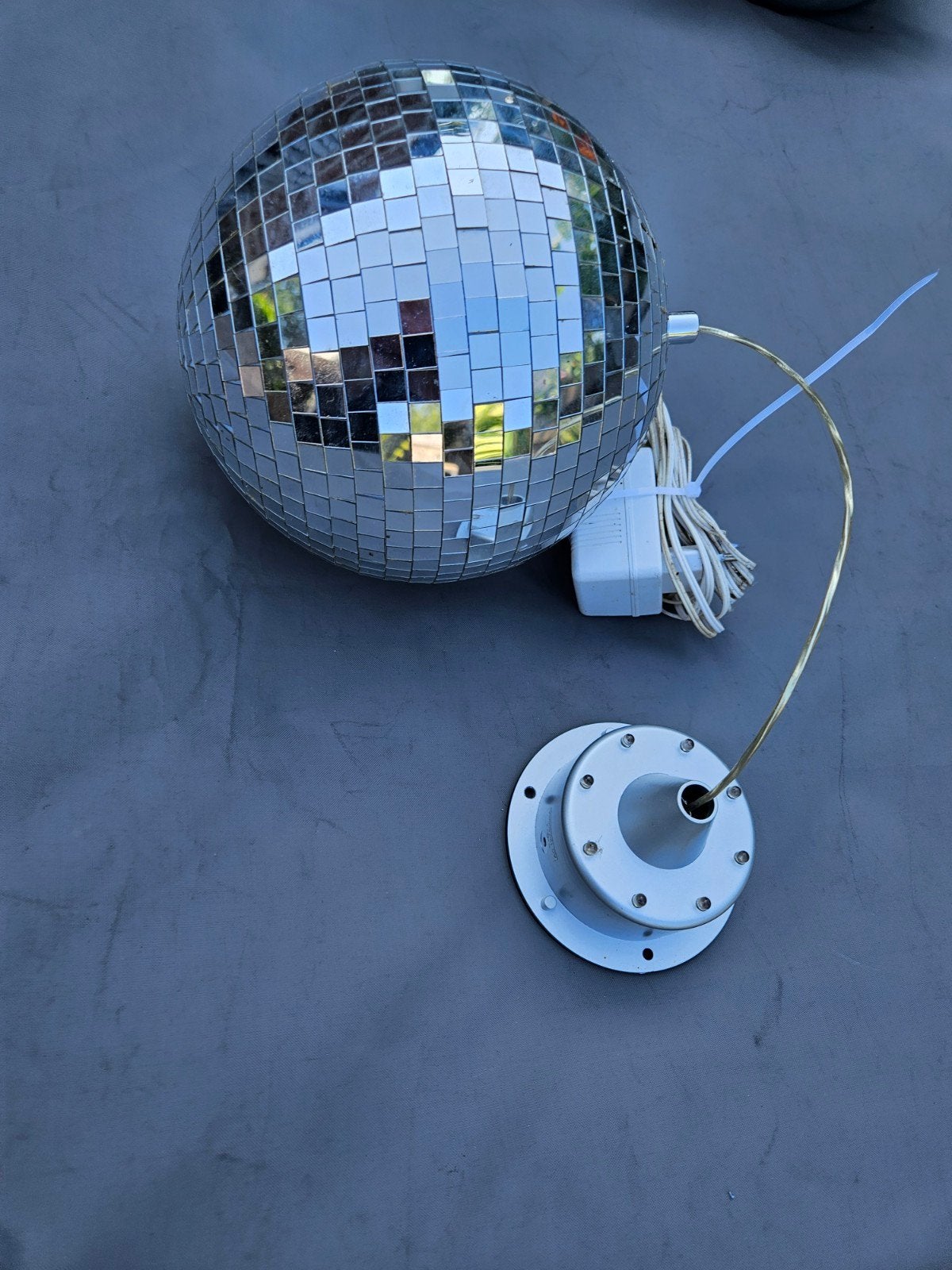 Disco bal met verlichting voor feestjes, Ophalen of Verzenden, Gebruikt, Feestartikel, Verjaardag