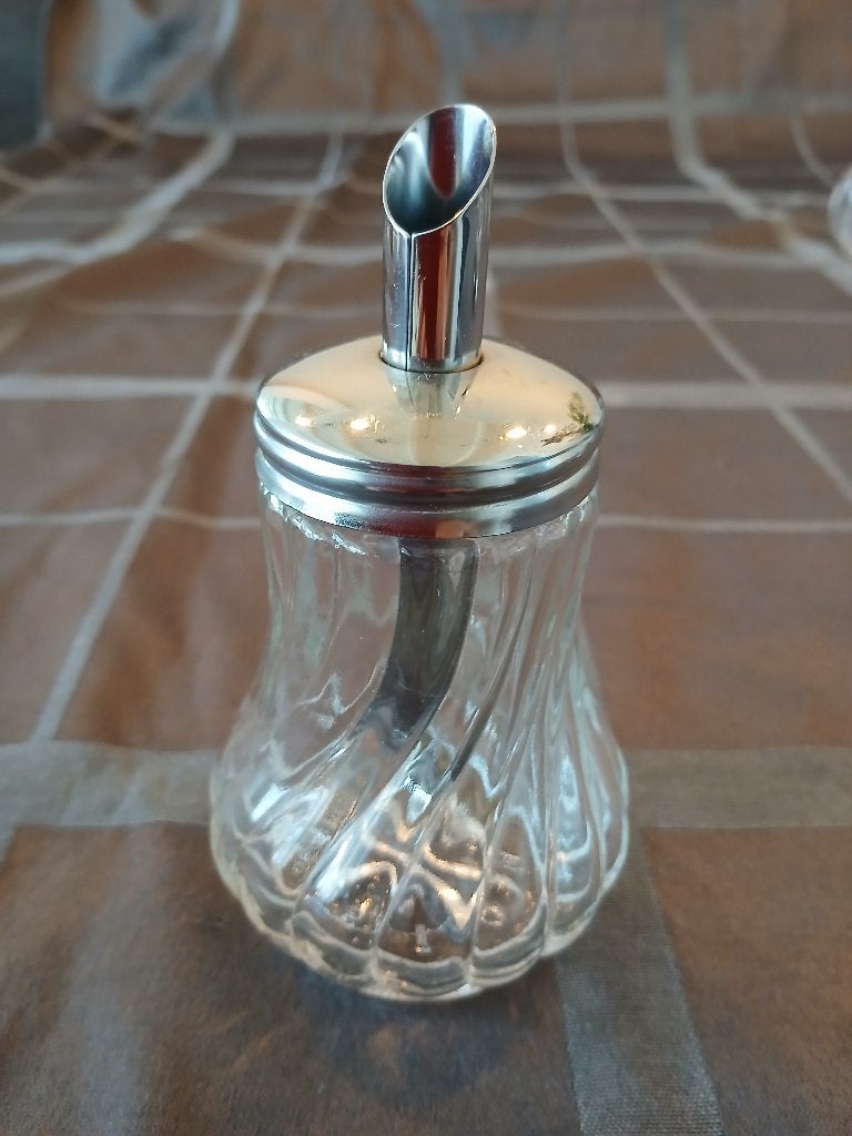brocante suikerstrooier gemerkt, Ophalen