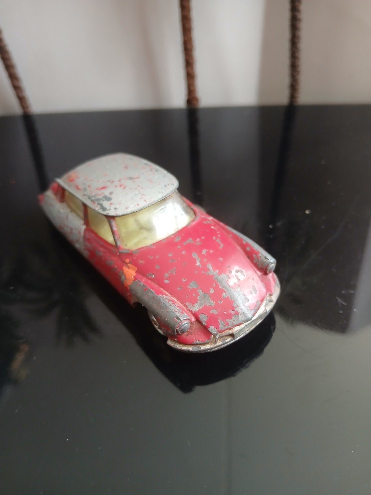 Citroën DS.  Corgi toys,  opknapper, Hobby en Vrije tijd, Ophalen of Verzenden, Gebruikt, Auto, Corgi
