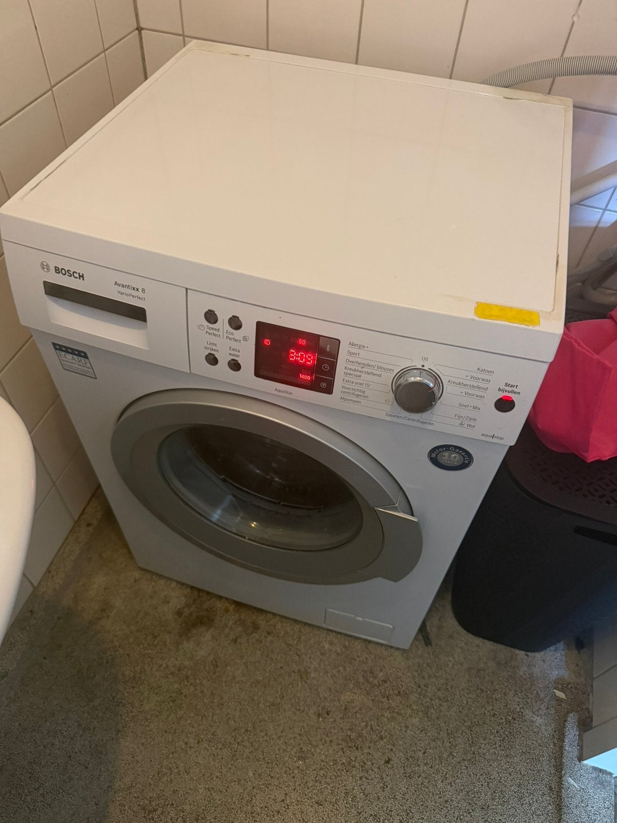 Bosch WAQ284A0NL wasmachine 8 kg / 1400 toeren – €150, Ophalen, Gebruikt, 85 tot 90 cm, 1200 tot 1600 toeren