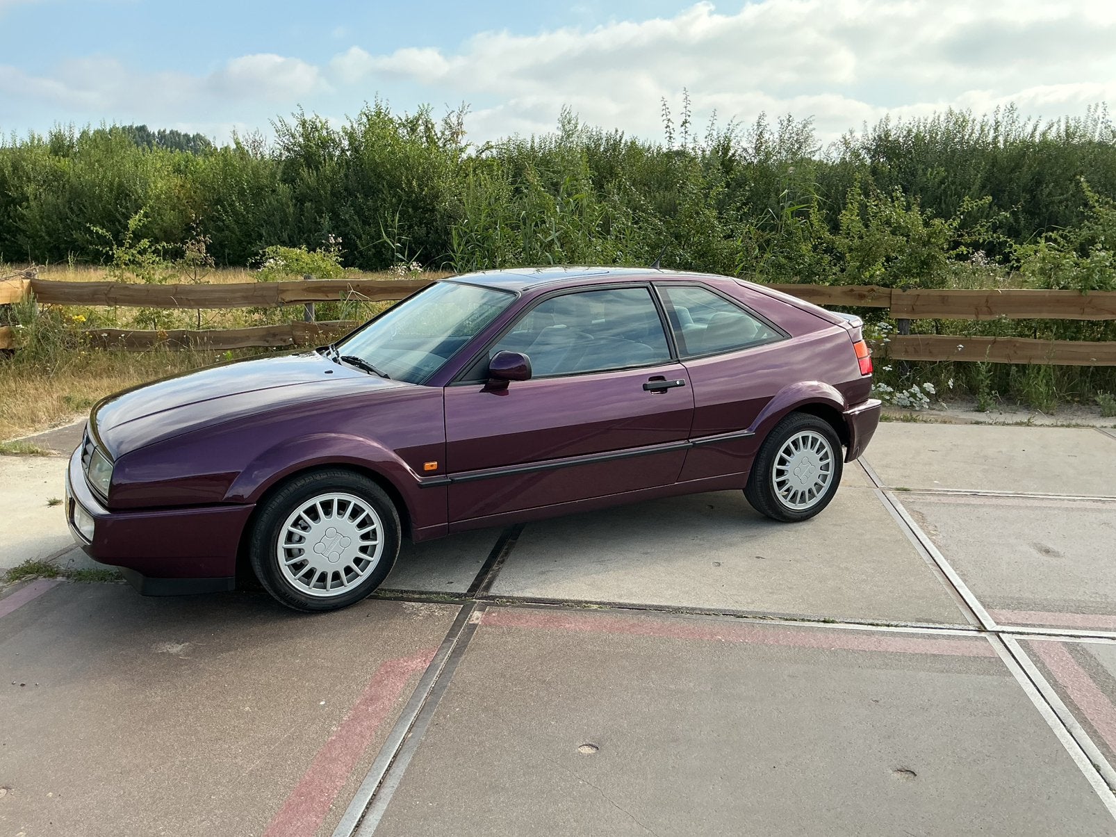 Corrado 2.0 8V Automaat | 37.000 km | Org|Onderhoudshistorie, Corrado, 4 stoelen, 49 €/maand, 1200 kg