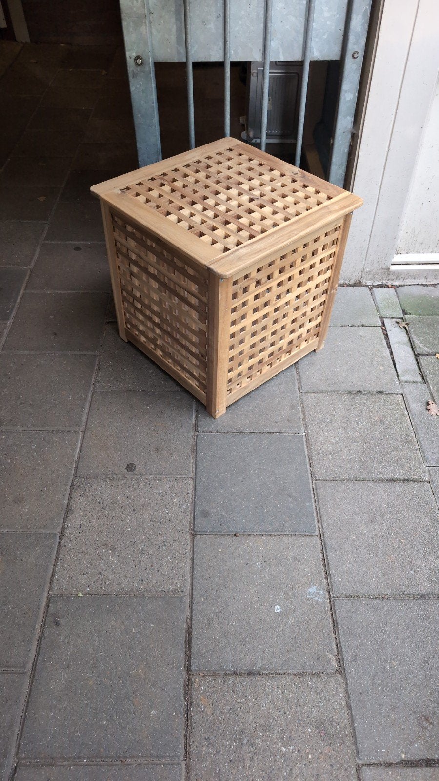 Houten kubus 50x50x50 cm - Teakhout, Huis en Inrichting, Ophalen, 50 – 75, Gebruikt, Teakhout