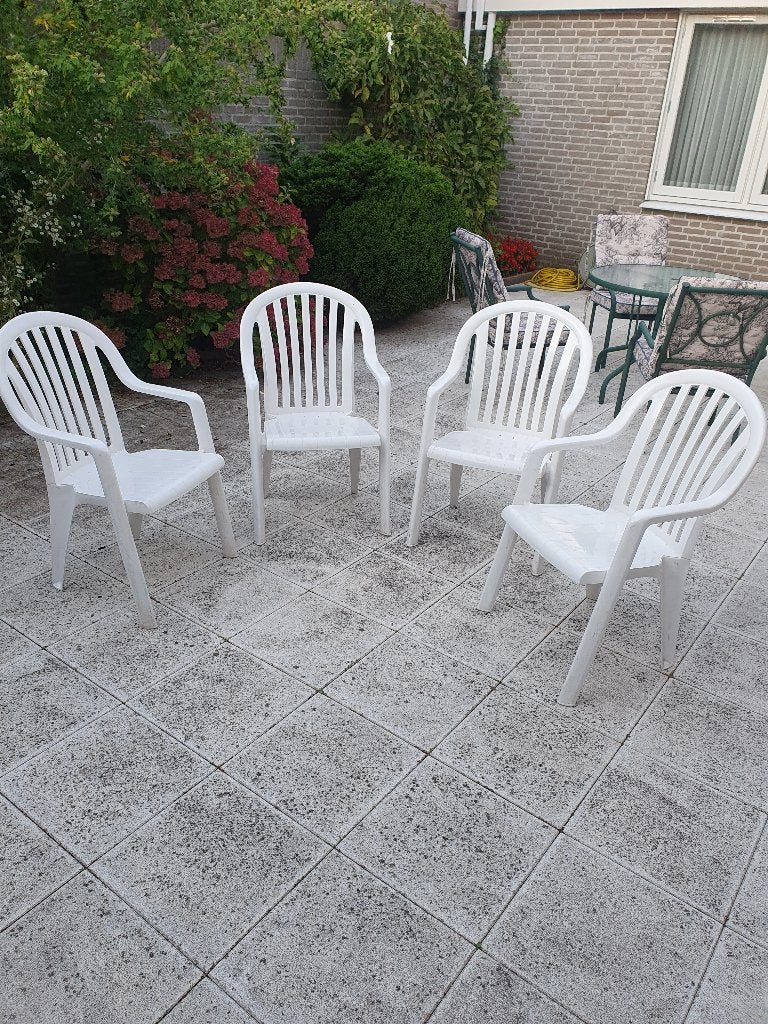 4 Oerdegelijke Grosfillex Tuinstoelen Franse Kwaliteit!, Ophalen, Zo goed als nieuw, Kunststof, Stapelbaar