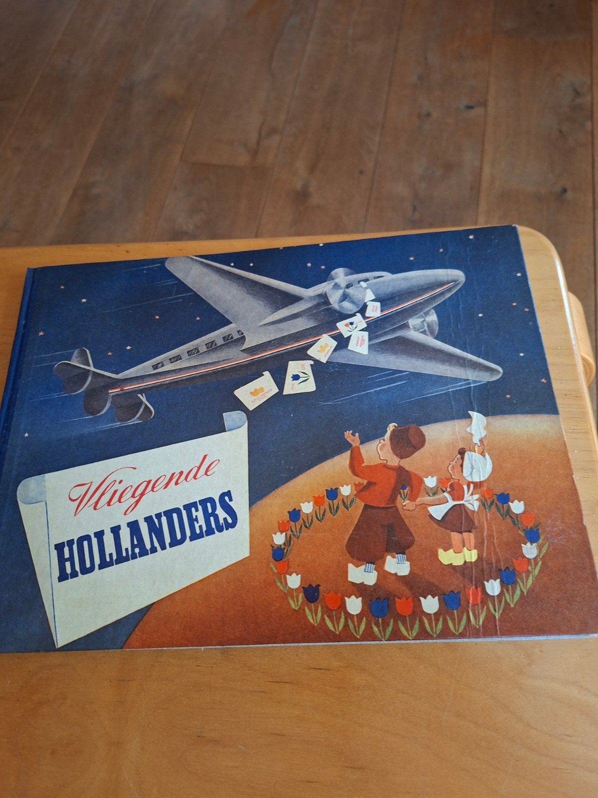 Vliegende Hollanders - Luchtvaartalbum (De Bruin Koek), Ophalen of Verzenden, Gelezen