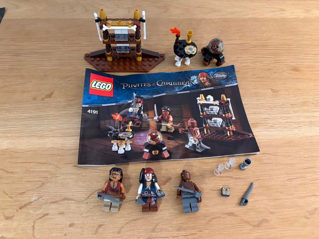 Lego set pirates of the caribbean the captains cabin 4191, Kinderen en Baby's, Speelgoed | Duplo en Lego, Overige thema's, Lego