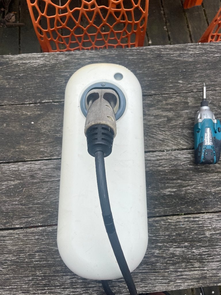Laadpaal met vaste kabel, Ophalen, Gebruikt, Laadpaal