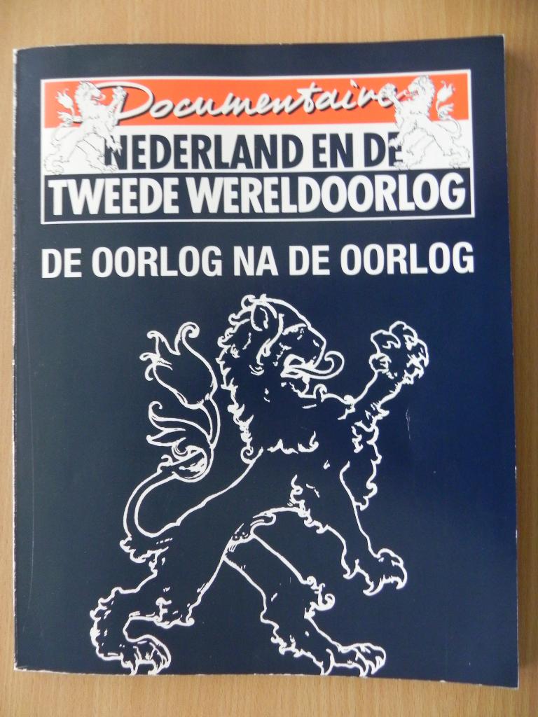 Nederland en de tweede wereldoorlog, totaal 53 delen, Ophalen of Verzenden, 19e eeuw, Zo goed als nieuw
