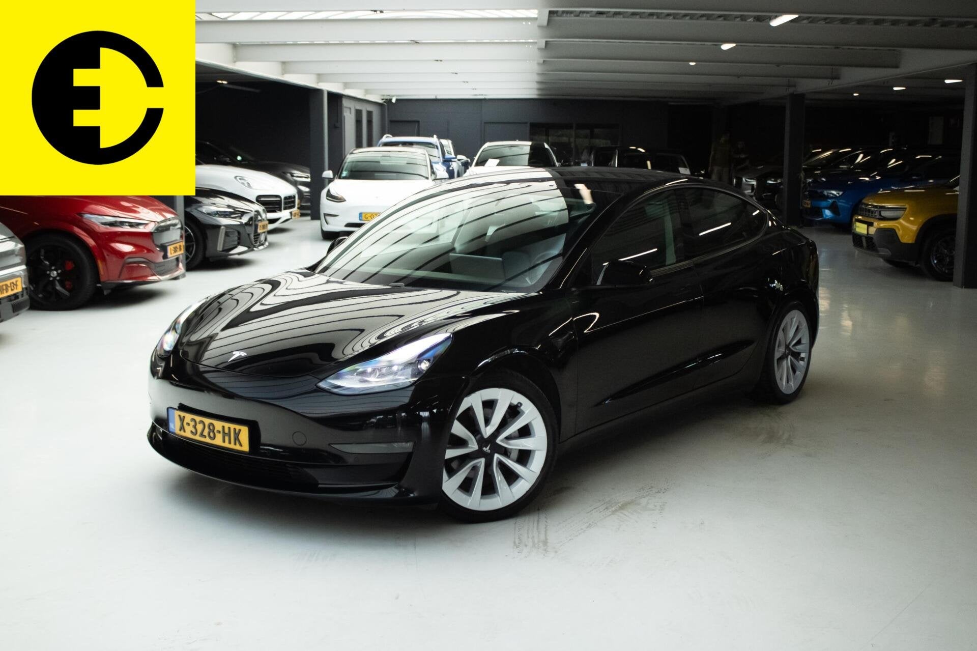 Tesla Model 3 Long Range AWD 75 kWh | Warmtepomp | Leder | P, Auto's, Automaat, Gebruikt, Zwart, Zwart