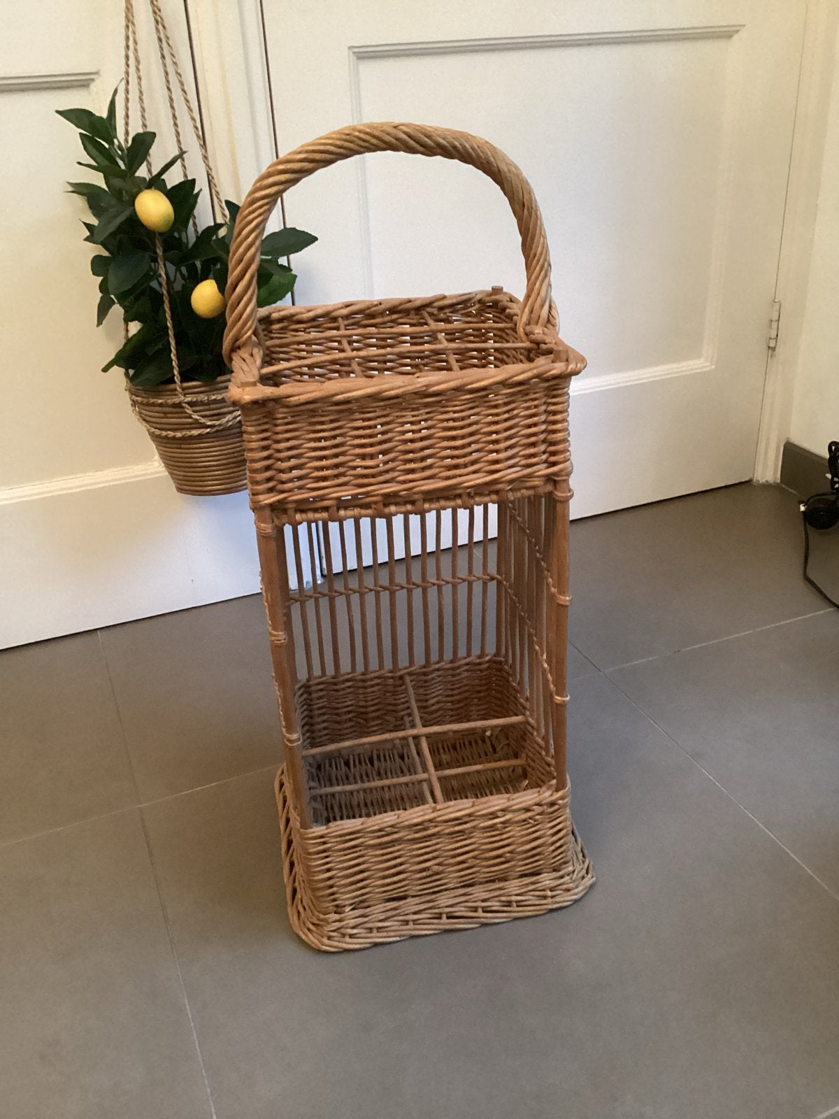 Rotan flessenmand groot/ Vintage rieten barmand/flesenhouder, Ophalen, Gebruikt, Landelijk, Natuurlijk materiaal