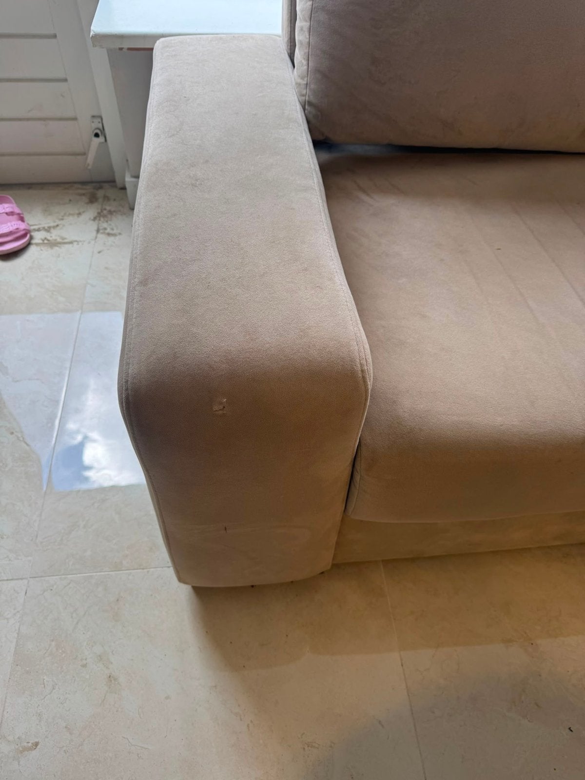 Ruime beige hoekbank met chaise longue, Gebruikt, 100 tot 125 cm, Hoekbank, 300 cm of meer