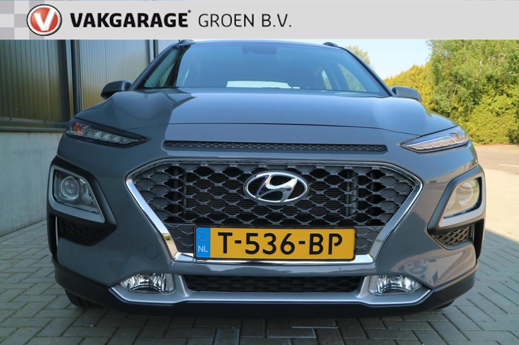 Hyundai KONA 1.0 T-GDI camera / cruise / climate / trekhaak, Voorwielaandrijving, Stof, Gebruikt, Handgeschakeld