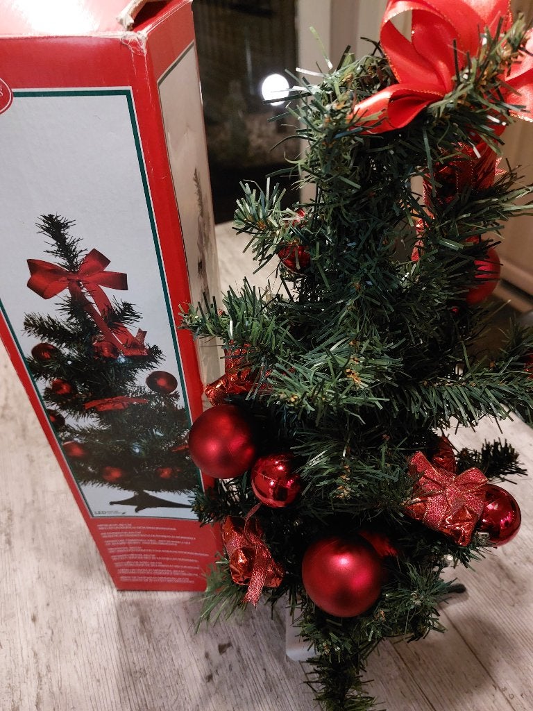 Kerstboompje klein met decoratie, Ophalen