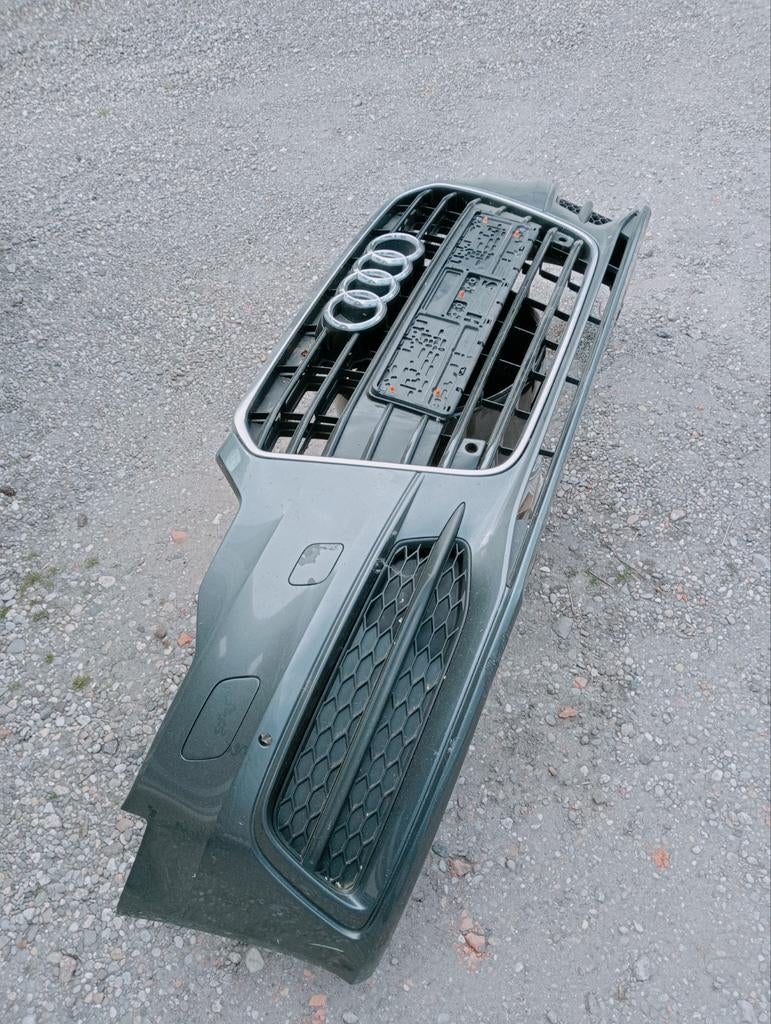 Audi A6 S-Line Voorbumper Compleet met Grill 4G0807437C, Auto-onderdelen, Ophalen, Gebruikt, Voor, Audi