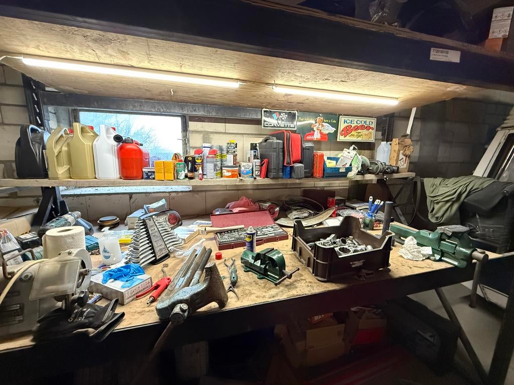 GEZOCHT: garage/sleutelruimte regio Gennep/Nijmegen, Auto diversen, Ophalen of Verzenden