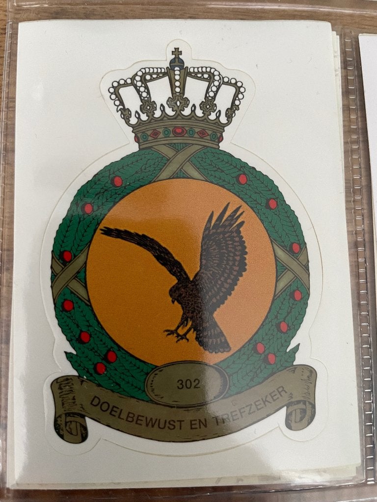 Luchtmacht sticker/stickers Squadron 302, Ophalen of Verzenden, Luchtmacht, Nederland, Embleem of Badge