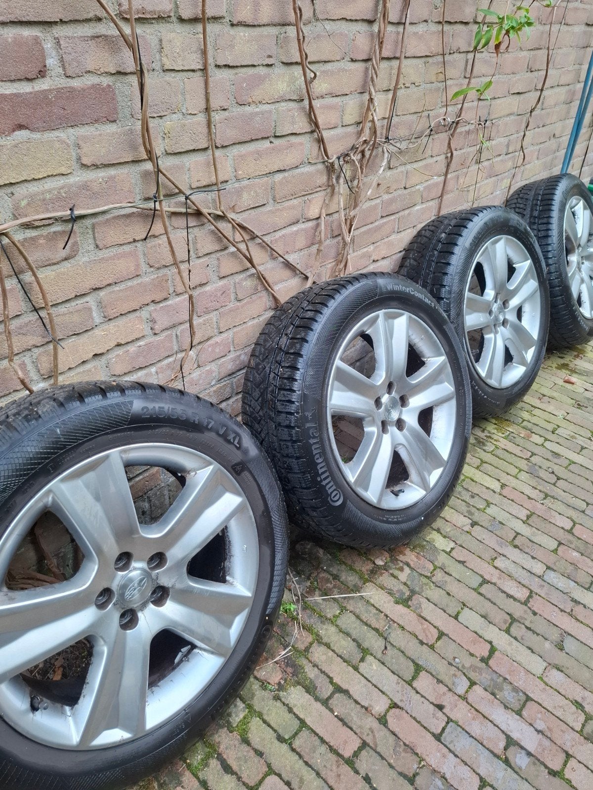 Subaru velgen met Continental Winterbanden, Ophalen, Banden en Velgen, 17 inch, Winterbanden