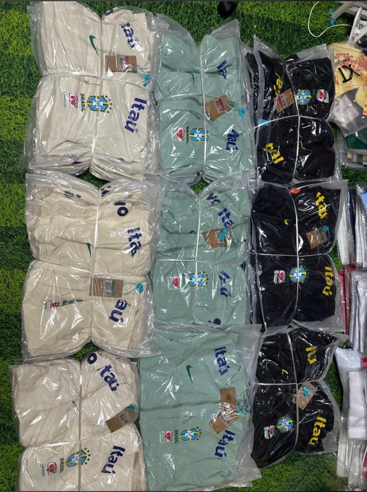 Nieuwe Braziliaanse voetbalshirts (diverse kleuren), Ophalen of Verzenden, Nieuw, Overige maten, Overige kleuren