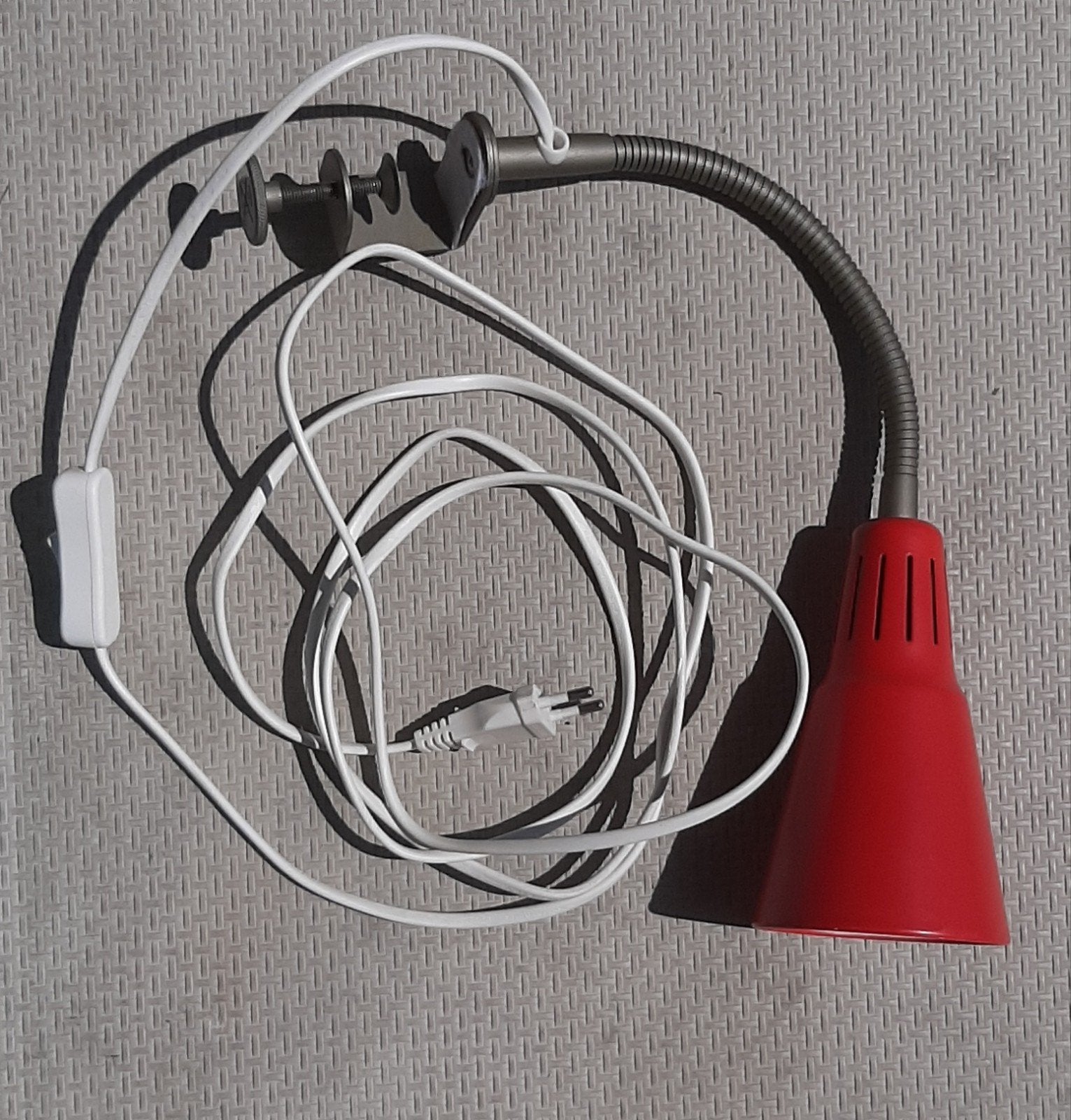 IKEA Kvart Klemlamp Rood - Flexibele Leeslamp E14, Gebruikt, E14 (klein), Rood, Modern