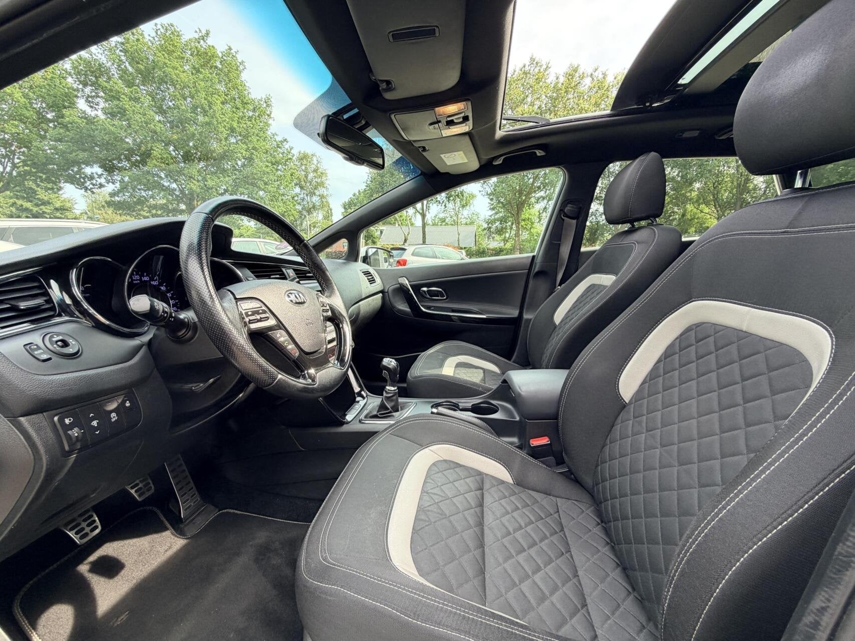 Kia cee'd Sportswagon 1.0 T-GDi GT-Line Summer Edition | Pan, Auto's, Voorwielaandrijving, Stof, Gebruikt, Wit